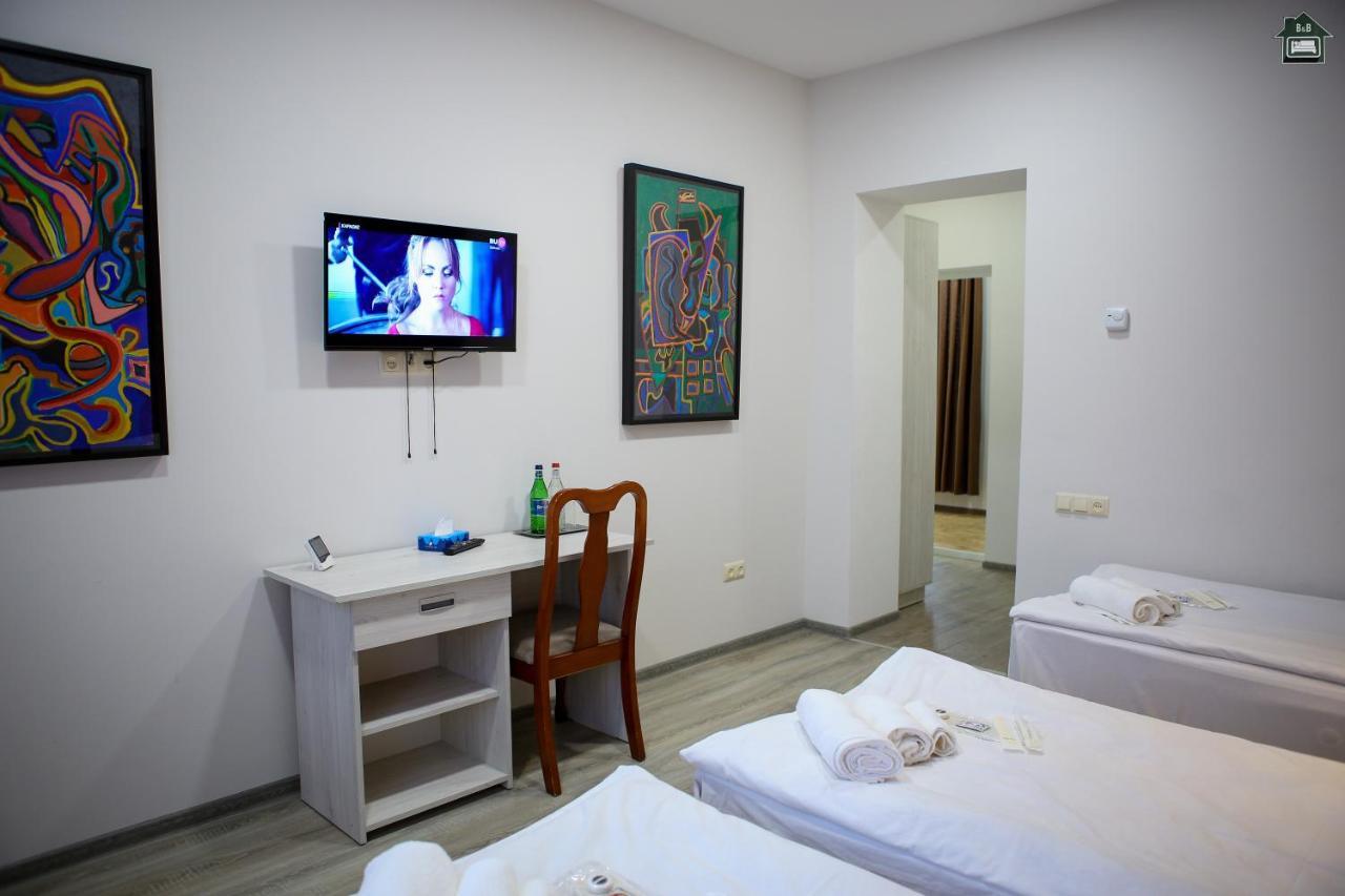Guest House In Gyumri Luaran gambar
