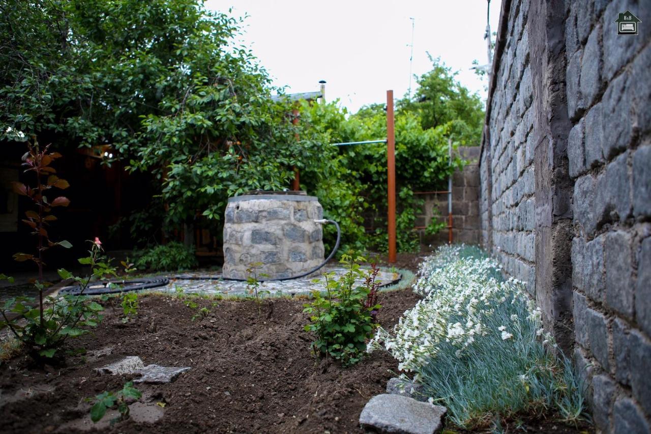Guest House In Gyumri Luaran gambar