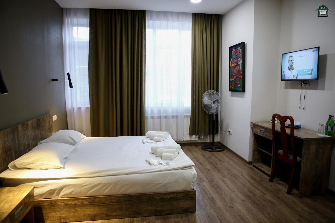 Guest House In Gyumri Luaran gambar