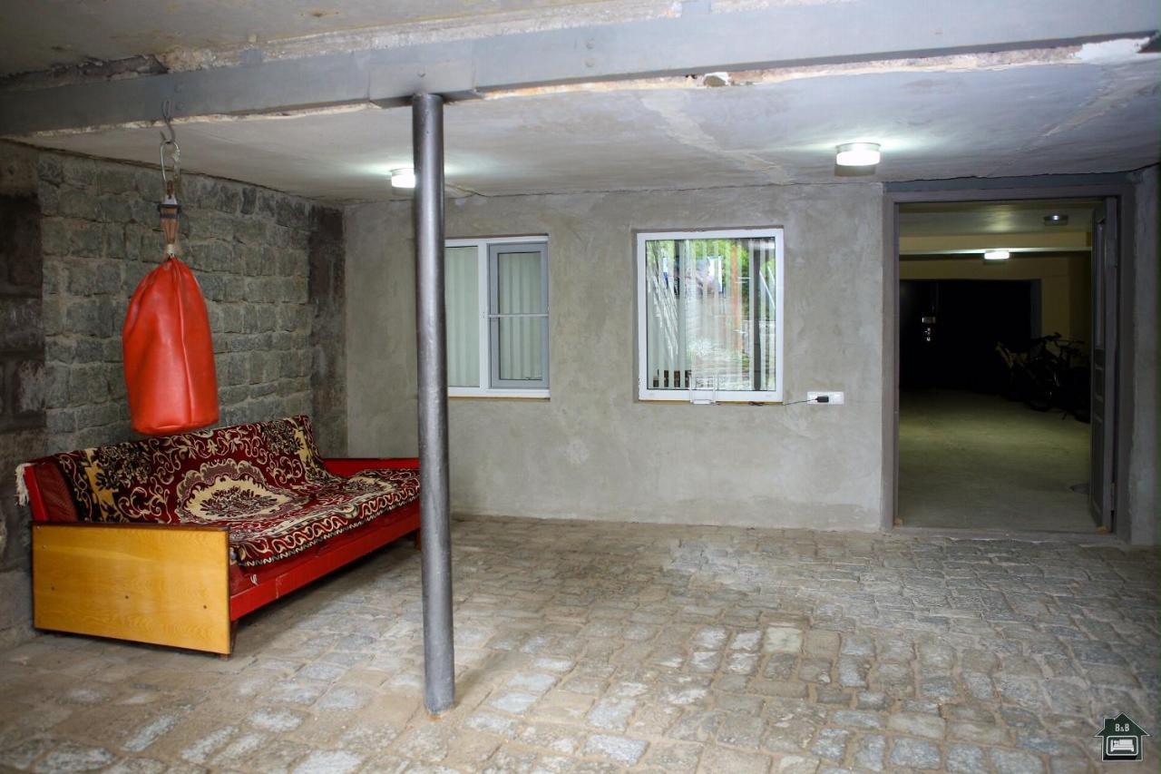 Guest House In Gyumri Luaran gambar