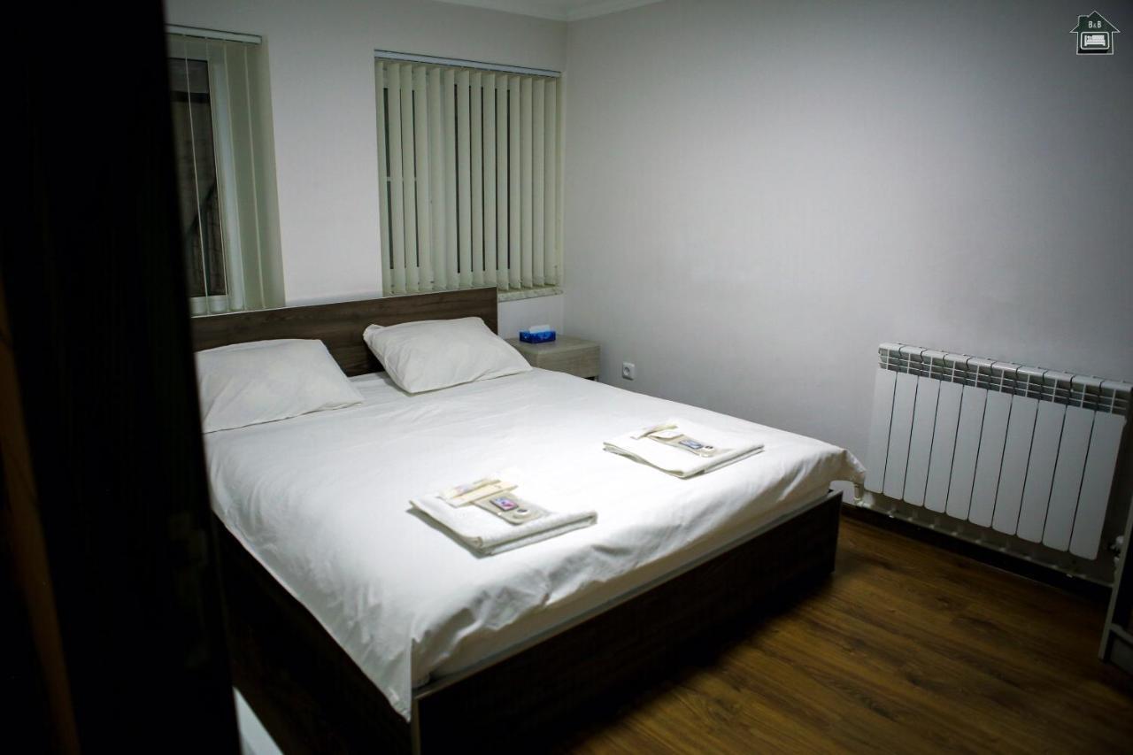Guest House In Gyumri Luaran gambar