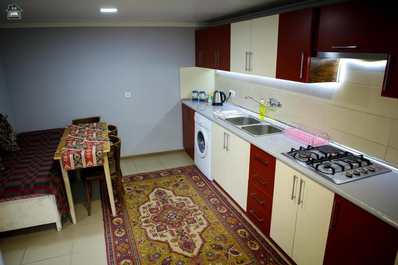 Guest House In Gyumri Luaran gambar